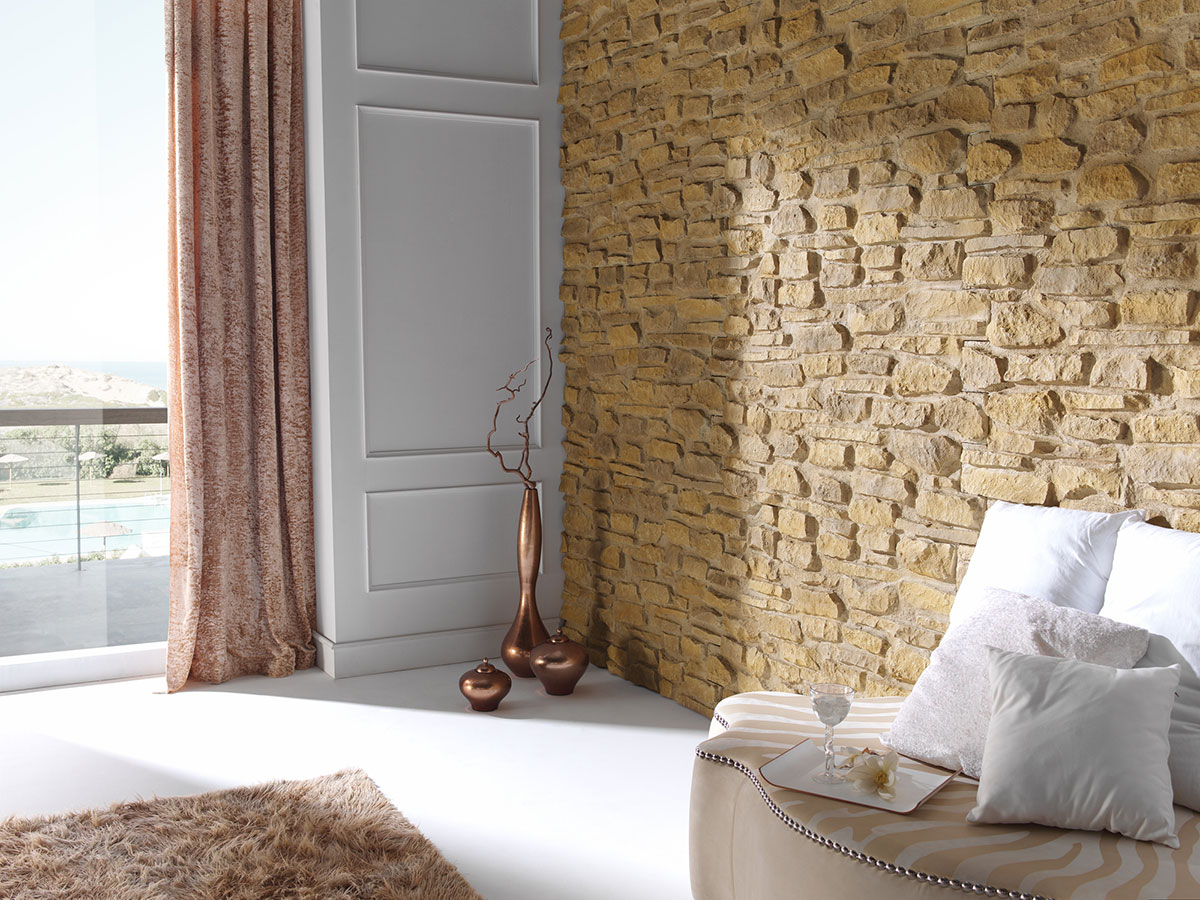 Decorative stone panel Piedra Árida from the Classic collection