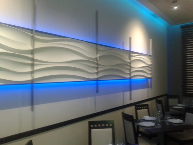 Restaurante con Paneles Decorativos 3D
