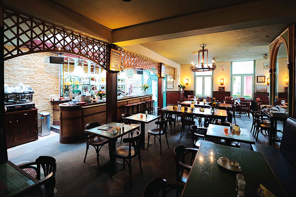 Decorar un Restaurante con Paneles de Piedra