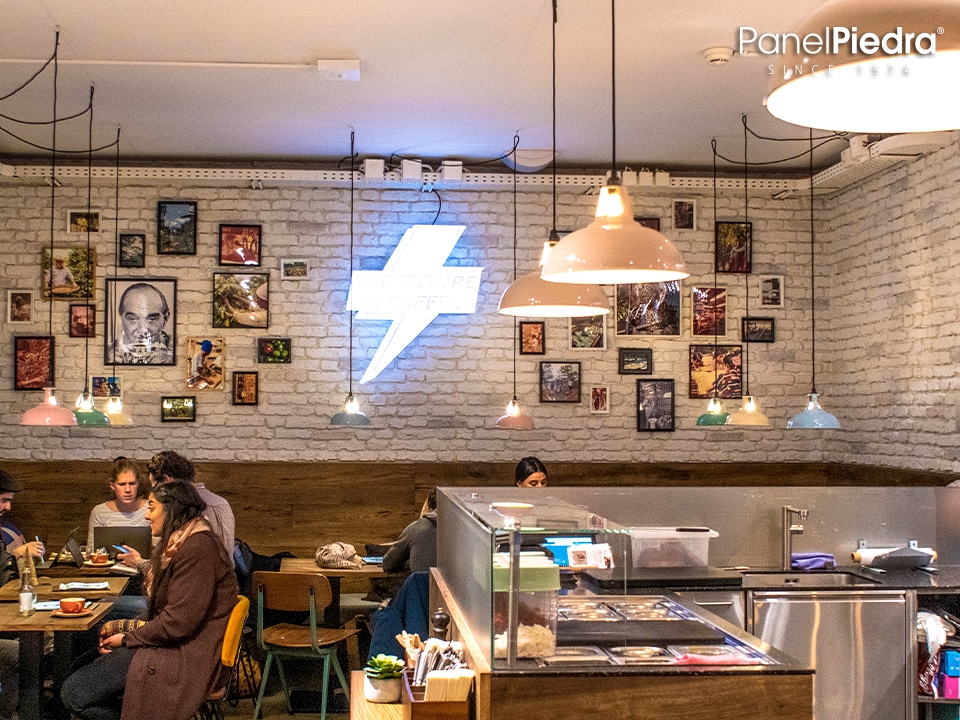 Cafeteria decorado con ladrillo