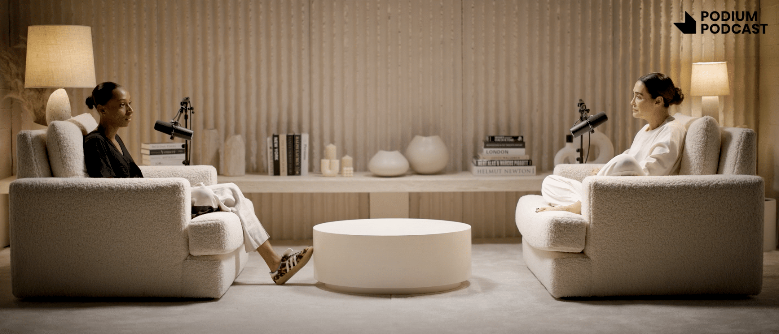 Proyecto a medida para A Solas con Vicky &mdash; paneles decorativos PanelPiedra&reg;