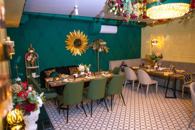 7 Ideas para decorar un restaurante con paneles decorativos