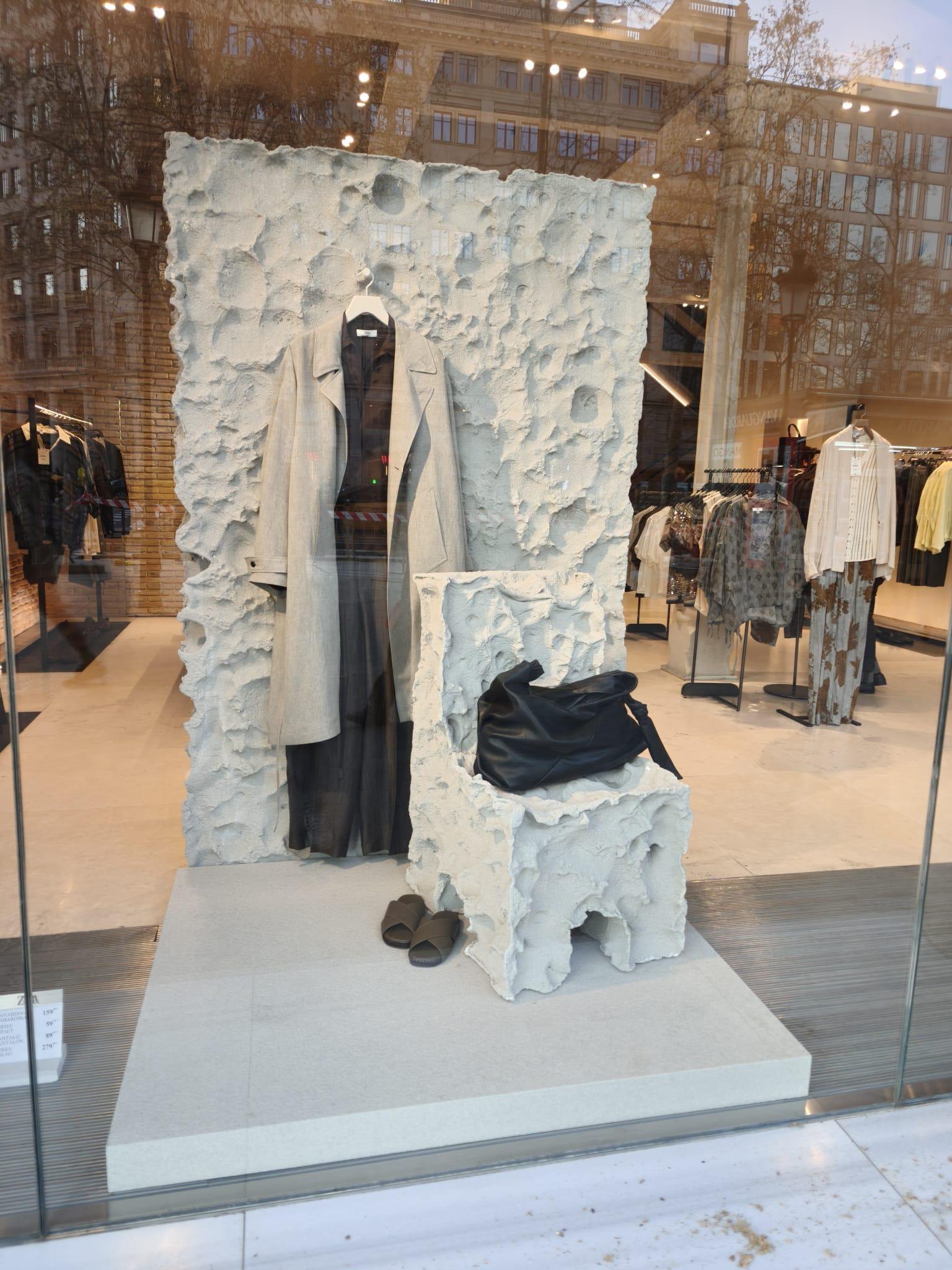 ZARA Escaparates Roca Lunar &mdash; imagen 4 del proyecto
