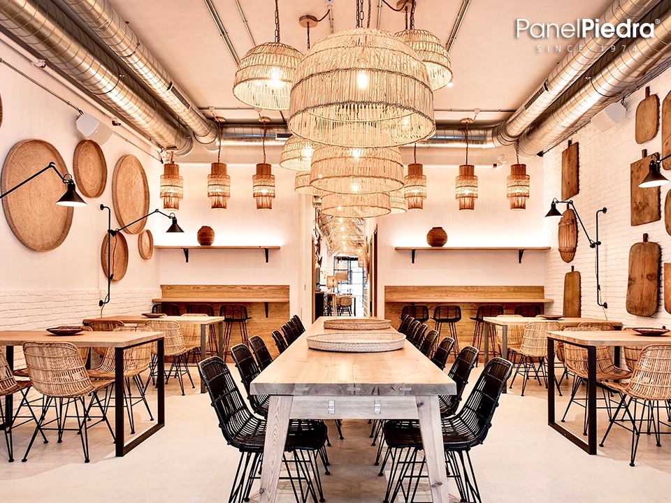 Paredes de Ladrillo rústico blanco en un restaurante
