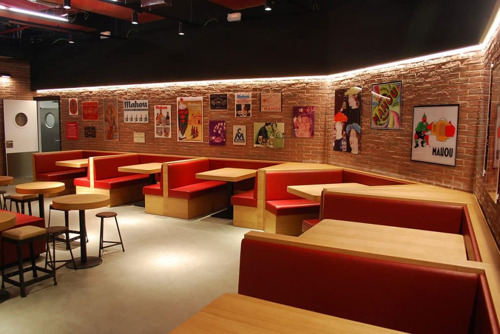 Decorar Restaurante con paredes de ladrillo — brick-effect panels by PanelPiedra®
